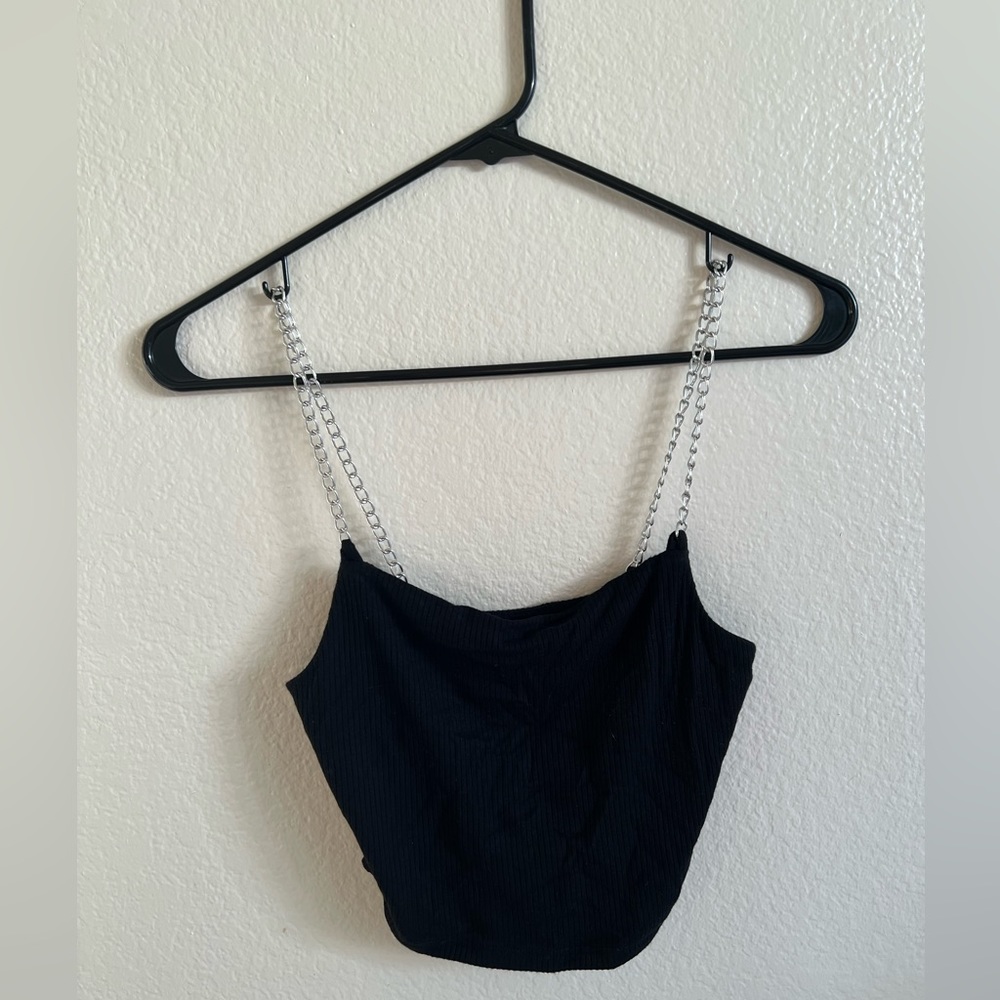 chain strap tank top